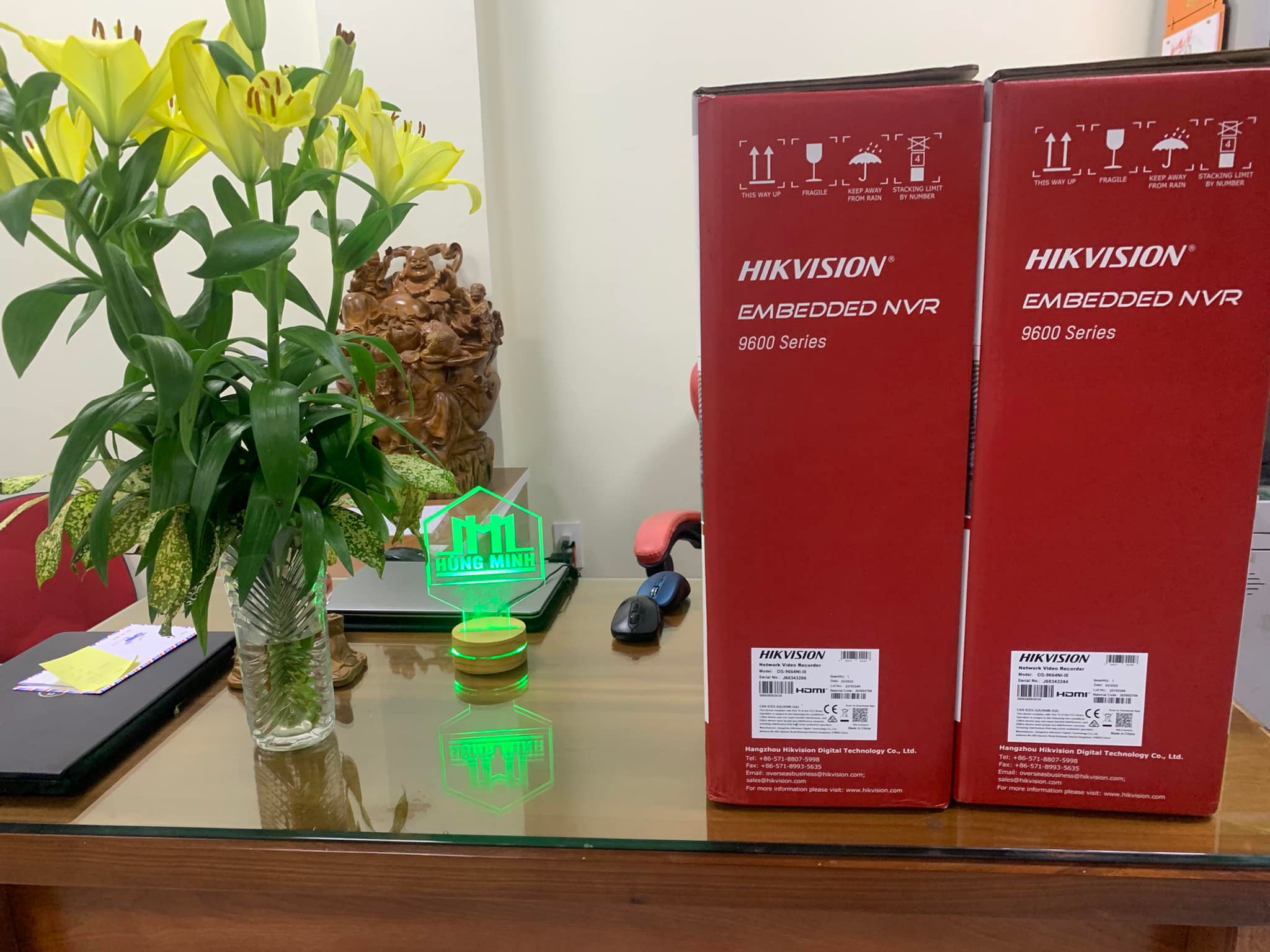 Đầu ghi hình camera IP 64 kênh HIKVISION DS-9664NI-I8